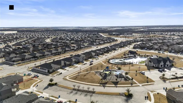 $2,500 | 16032 Farringdon Street, Fort Worth, TX 76247