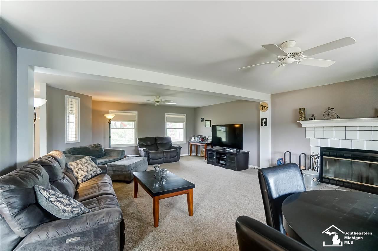13456 Burns Road Carleton, MI 48117 - Photo 13 of 62