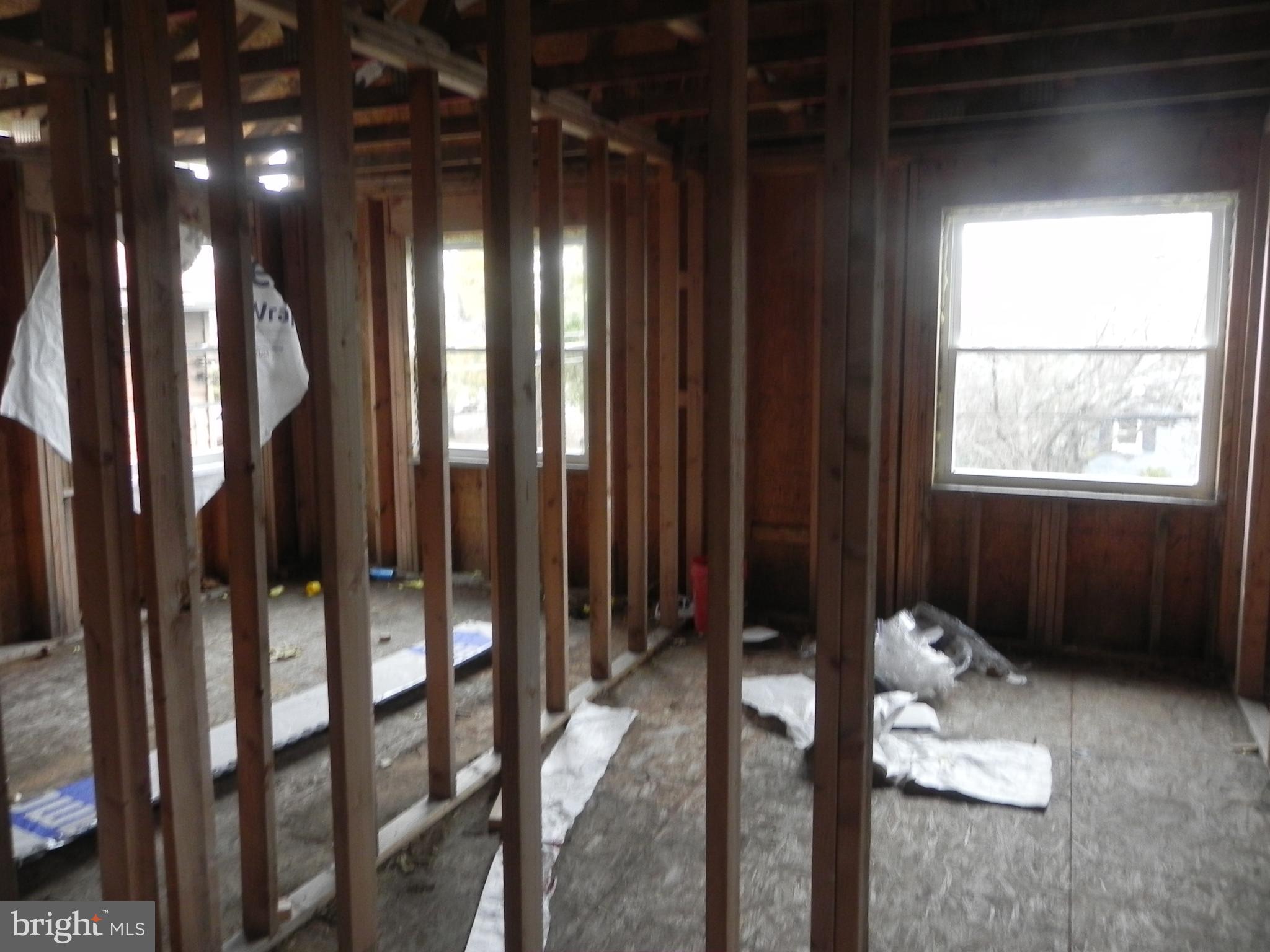 4605 Burlington Road Hyattsville, MD 20781 - Photo 8 of 14 Gallery Image 8