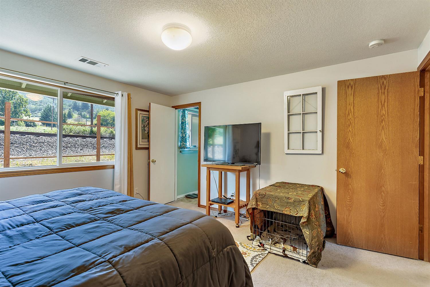 360 Belmont Road Talent, OR 97540 - Photo 21 of 30 Additional Photo
