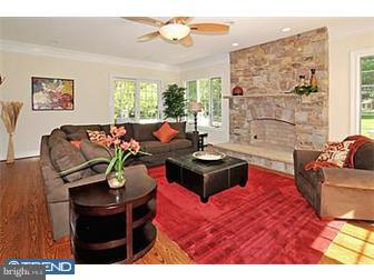 1040 Dale Road Jenkintown, PA 19046 - Photo 8 of 12 Family Room