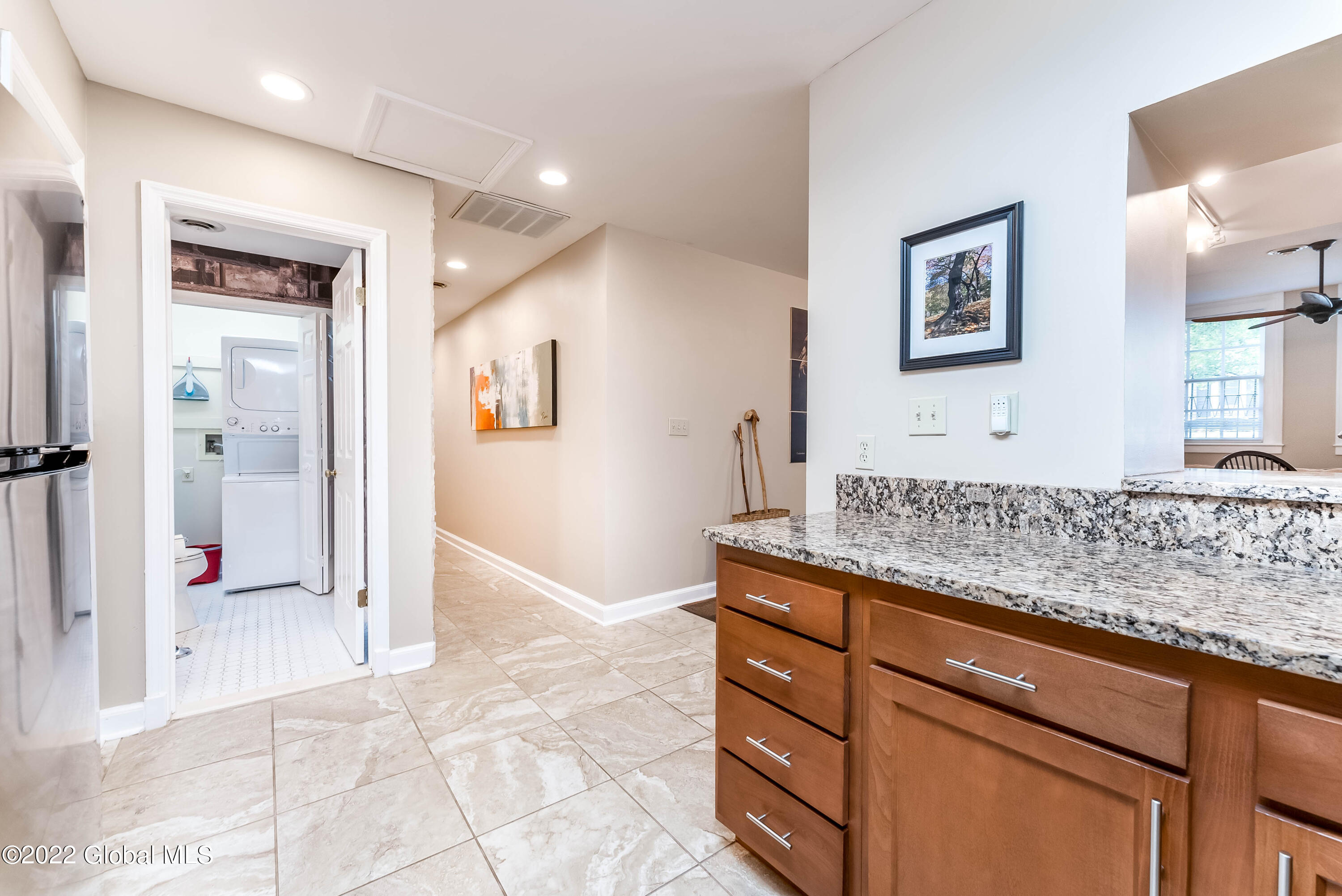 137 Front Street, Unit 106 Schenectady, NY 12305 - Photo 5 of 29 DSC01702-Edit