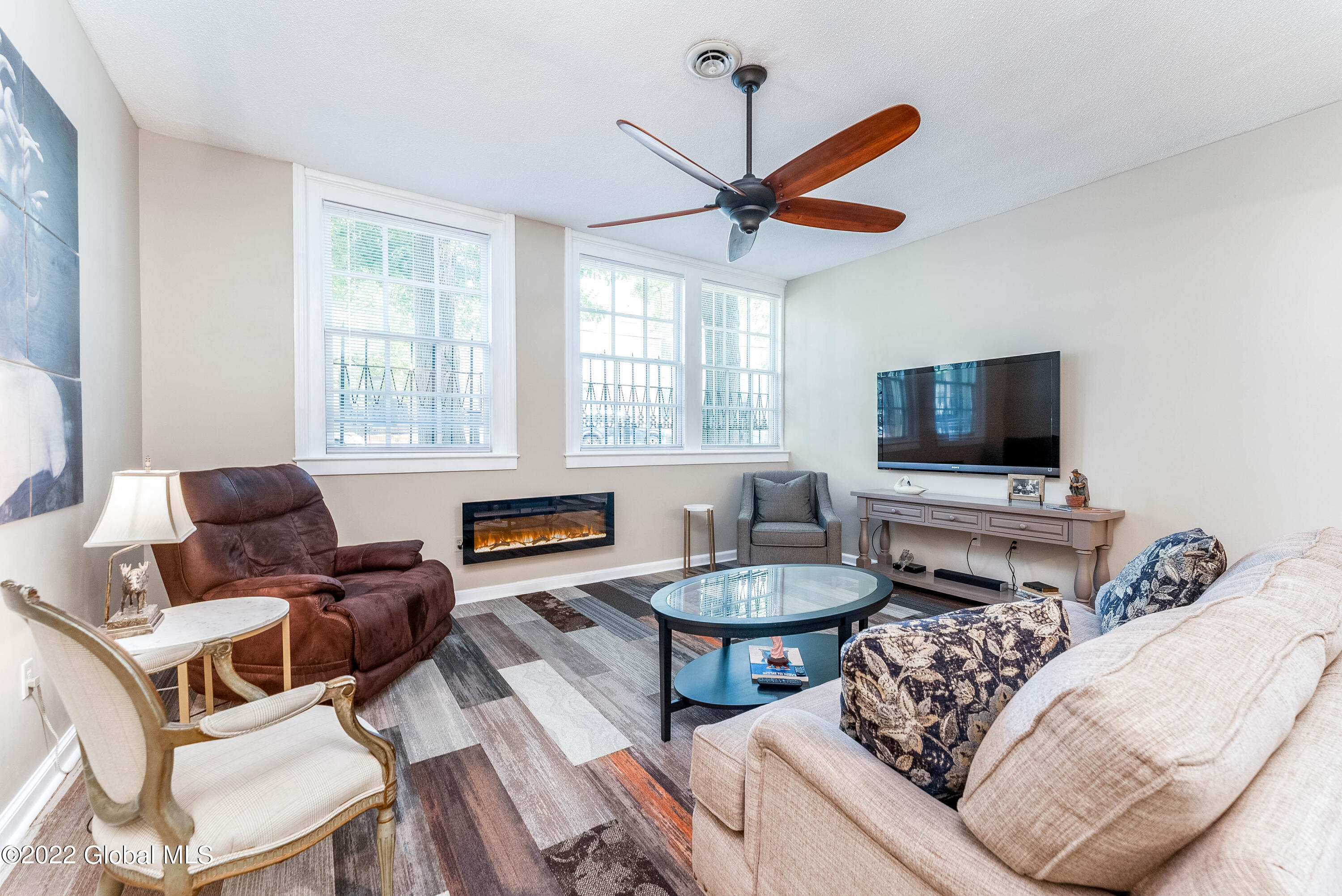 137 Front Street, Unit 106 Schenectady, NY 12305 - Photo 10 of 29 DSC01713-Edit