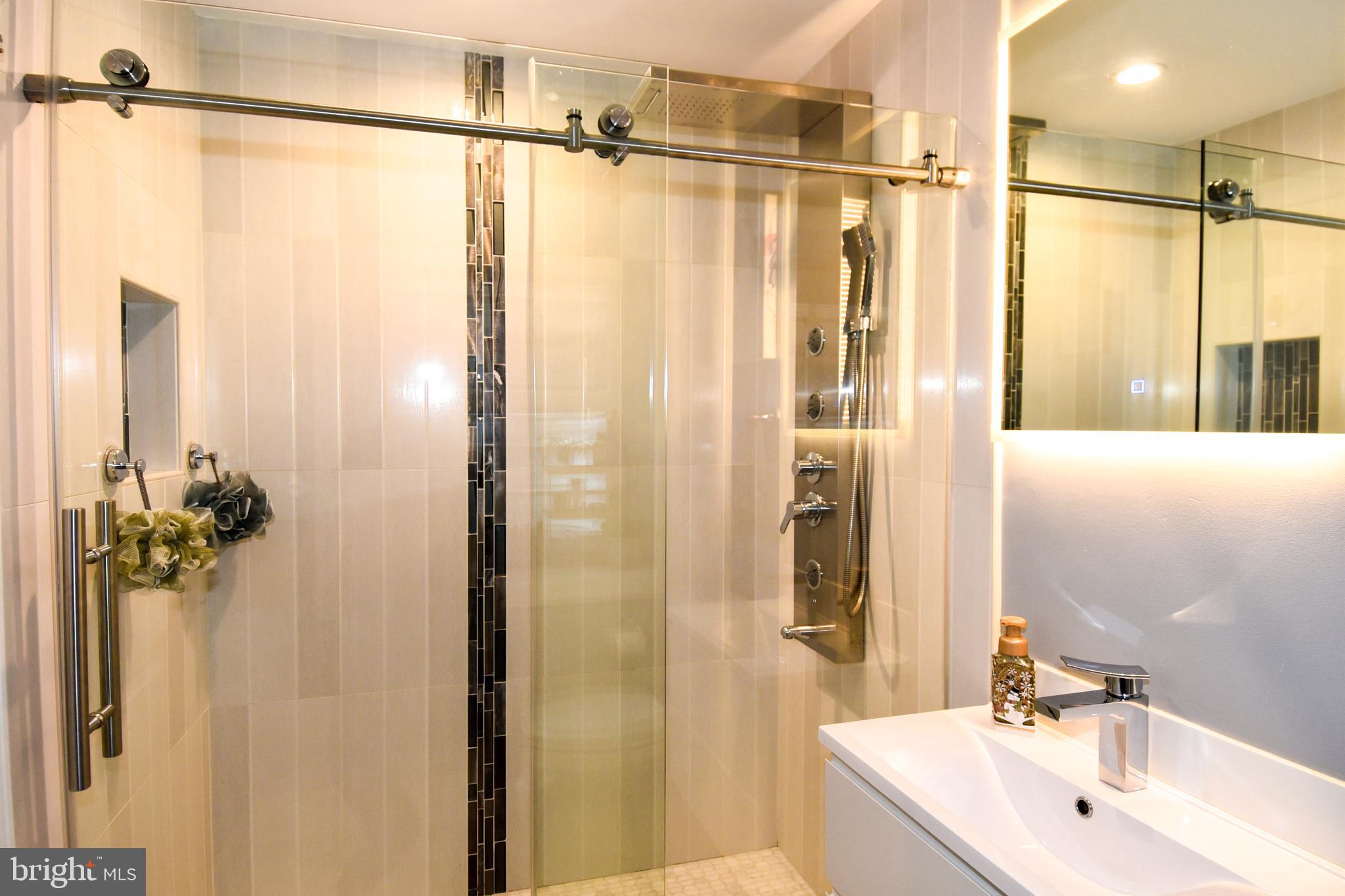 625 Park Road Northwest, Unit C 7 Washington, DC 20010 - Photo 22 of 35