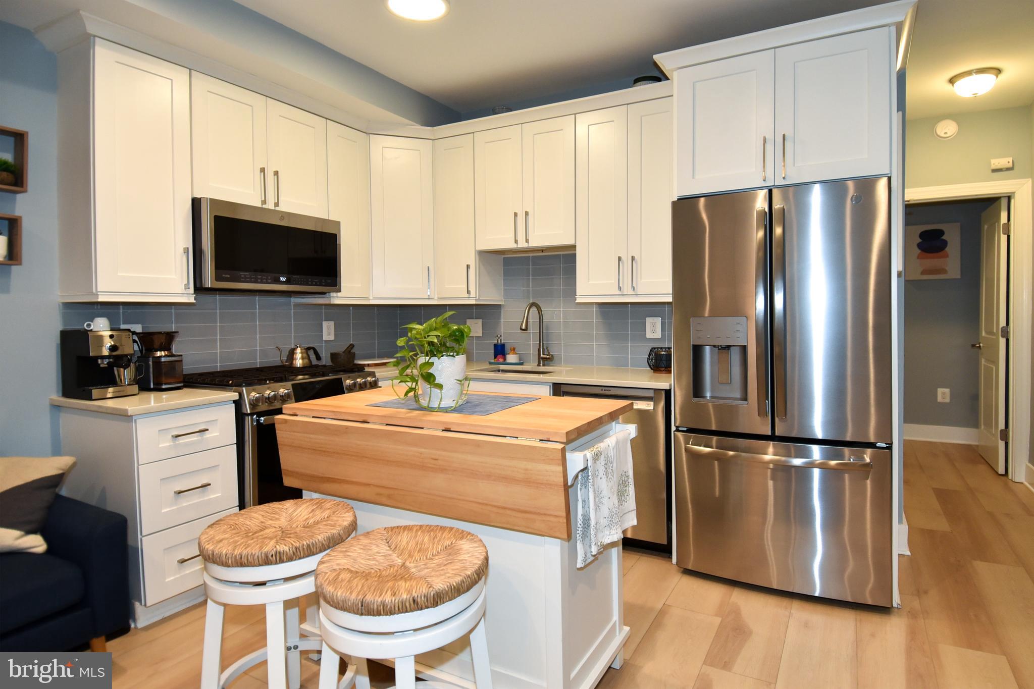 625 Park Road Northwest, Unit C 7 Washington, DC 20010 - Photo 3 of 35 Fantastic Kitchen !