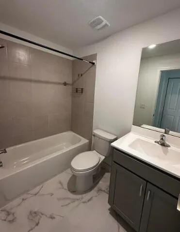 $2,750 | 4208 Napoli Lake Drive, Riviera Beach, FL 33410