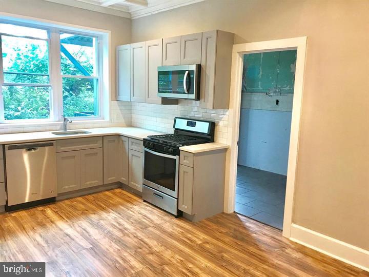 4933 Chestnut Street Philadelphia, PA 19139 - Photo 4 of 9