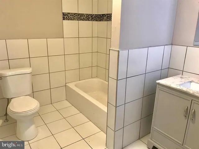 $1,650 | 4933 Chestnut Street, Philadelphia, PA 19139