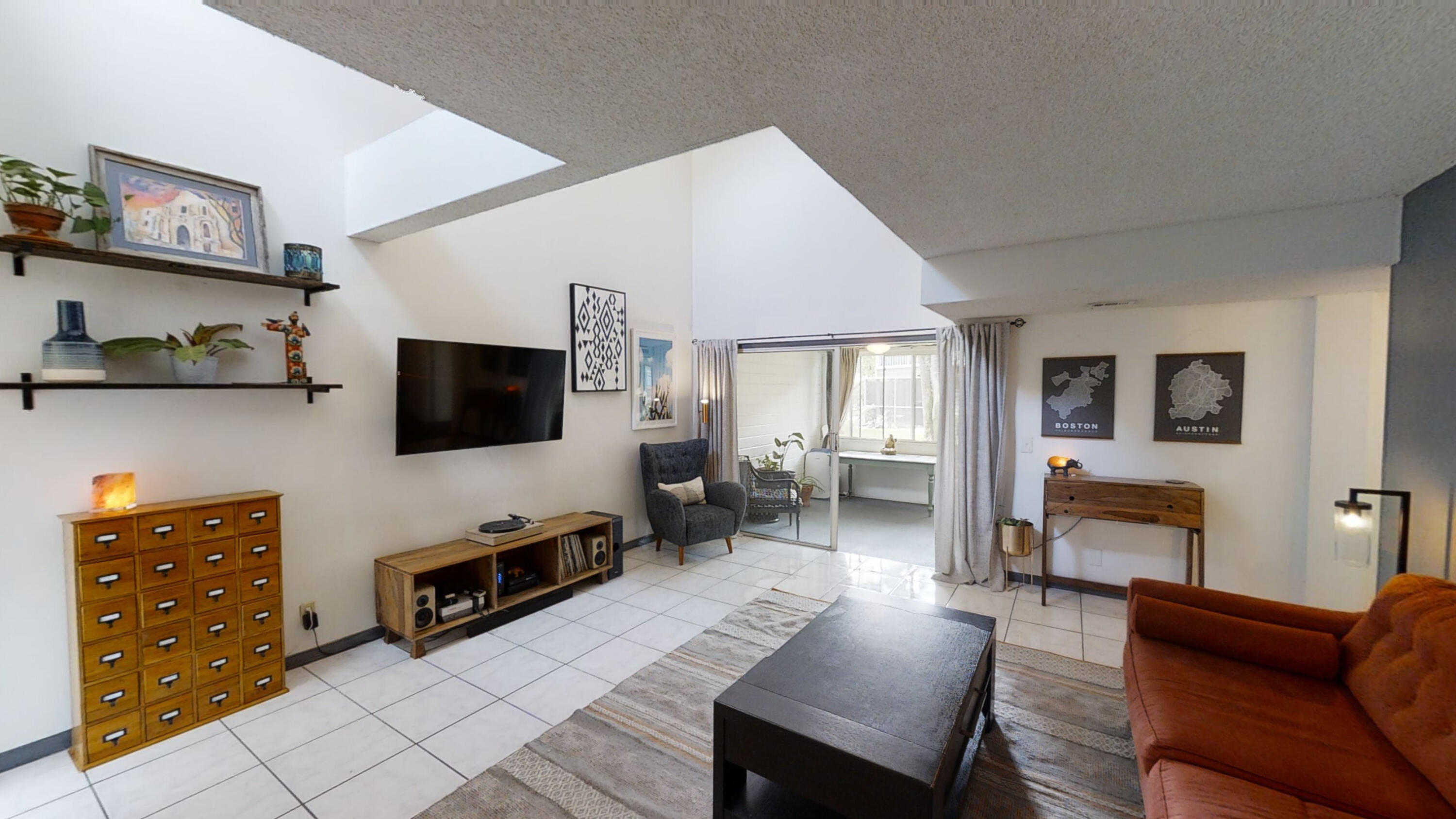 5292 Buckhead Circle, Unit 1030 Boca Raton, FL 33431 - Photo 2 of 26 Living Room