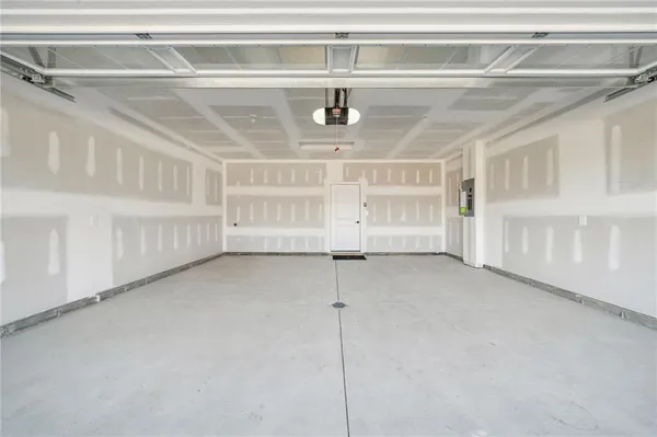 $492,675 | 208 Walton Circle, Aliquippa, PA 15001