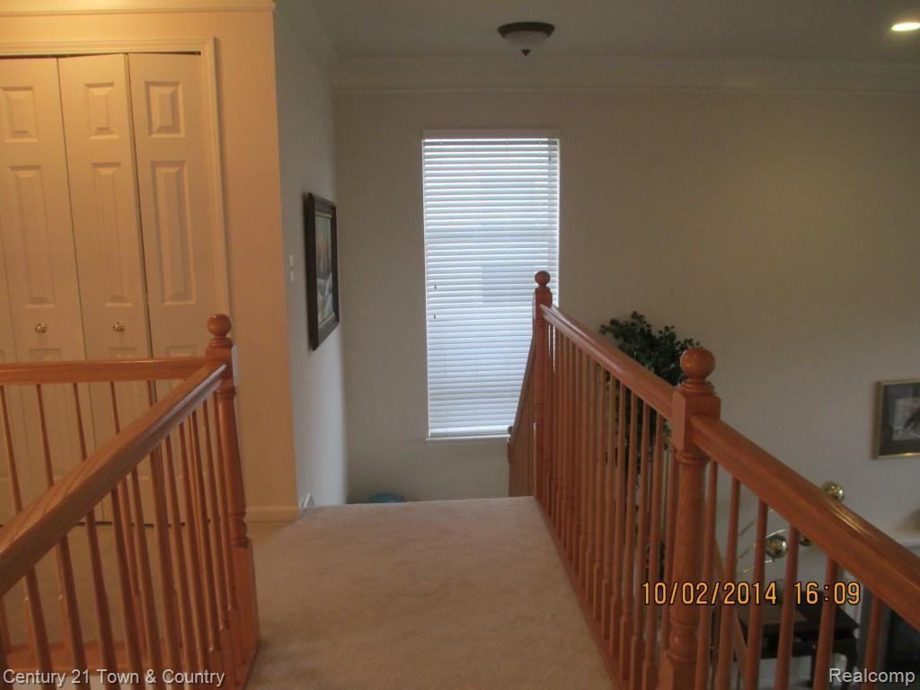 2600 Florence Drive Rochester, MI 48309 - Photo 32 of 36 2600 Florence 100314 042.jpg