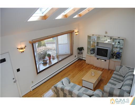1482 Seneca Road North Brunswick, NJ 08902 - Photo 2 of 16 Gallery Image 2