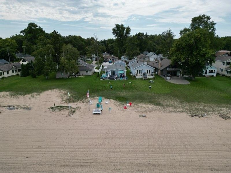 693 Bay Road Bay City, MI 48706 - Photo 49 of 50 Gallery Image 49