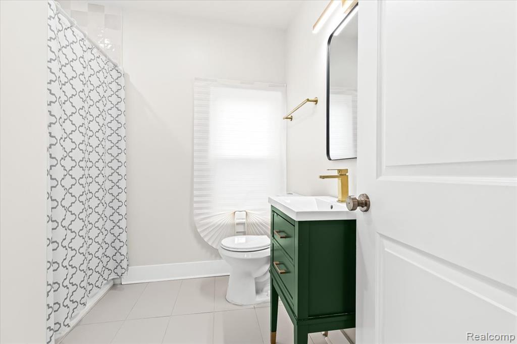 2679 Columbia Road Berkley, MI 48072 - Photo 11 of 16 Gallery Image 11