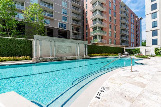 $5,050 | 1005 South Shepherd Drive, Unit 211, Houston, TX 77019