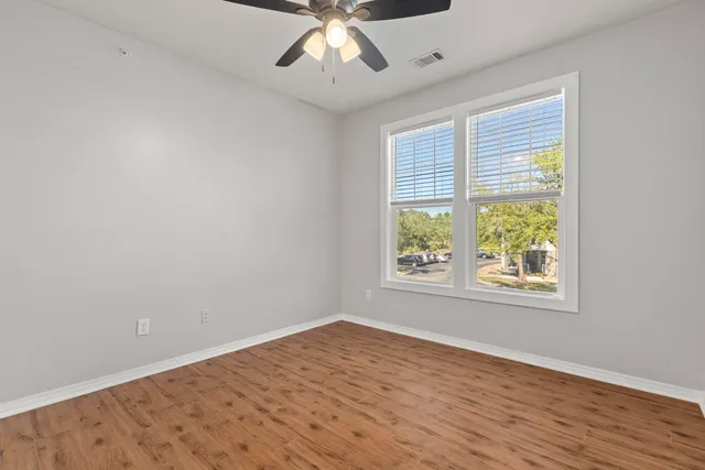 $328,500 | 130 River Landing Drive, Unit 9202, Charleston, SC 29492