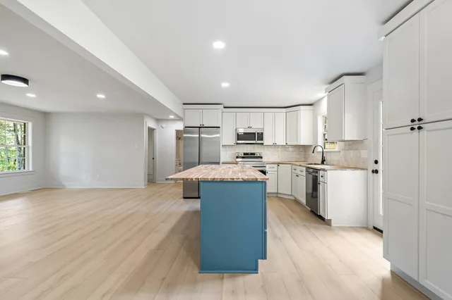 $635,000 | 4757 Wildberry Lane, Chapel Hill, TN 37034