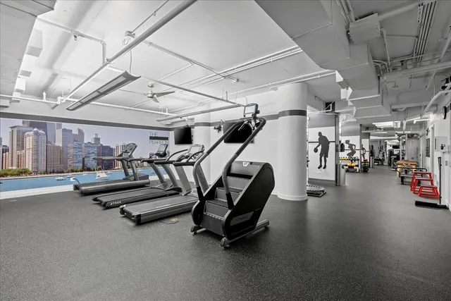 $1,099,000 | 250 East Pearson Street, Unit 1601, Chicago, IL 60611