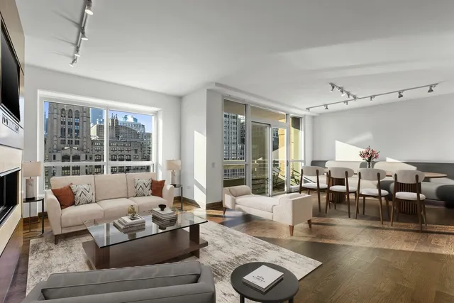 $1,099,000 | 250 East Pearson Street, Unit 1601, Chicago, IL 60611