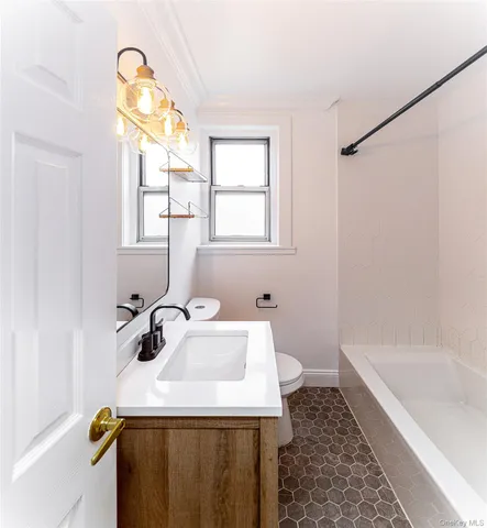 $225,000 | 793 Palmer Road, Unit 3C, Bronxville, NY 10708