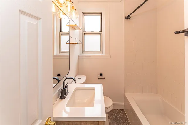 $225,000 | 793 Palmer Road, Unit 3C, Bronxville, NY 10708