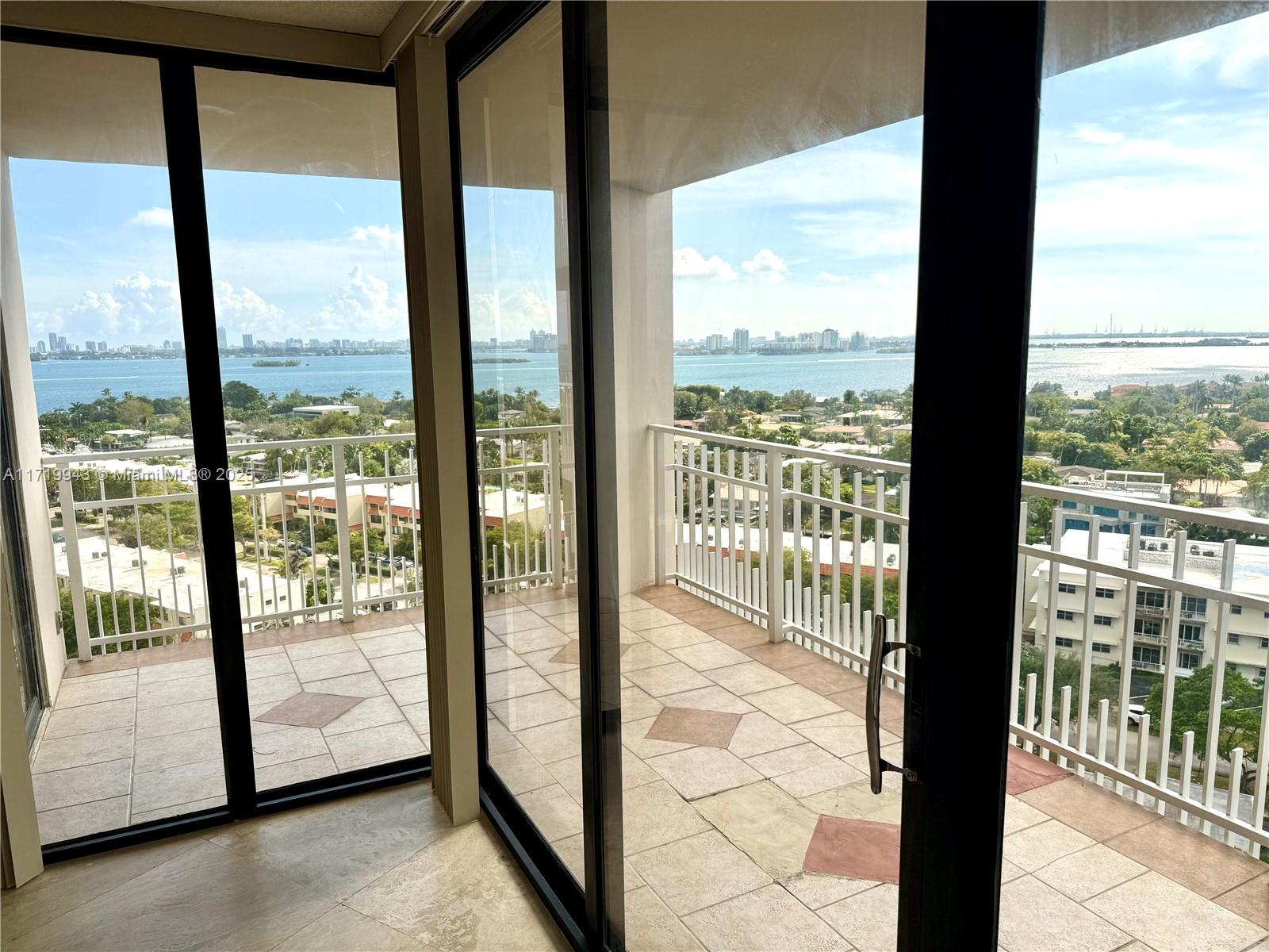 2000 Towerside Terrace, Unit 1508 Miami, FL 33138 - Photo 20 of 41