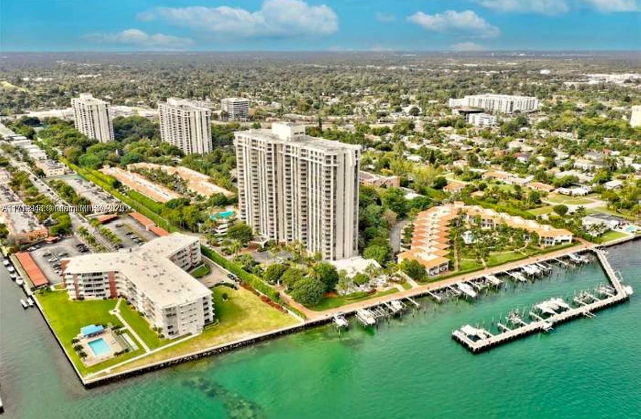 2000 Towerside Terrace, Unit 1508 Miami, FL 33138 - Photo 39 of 41