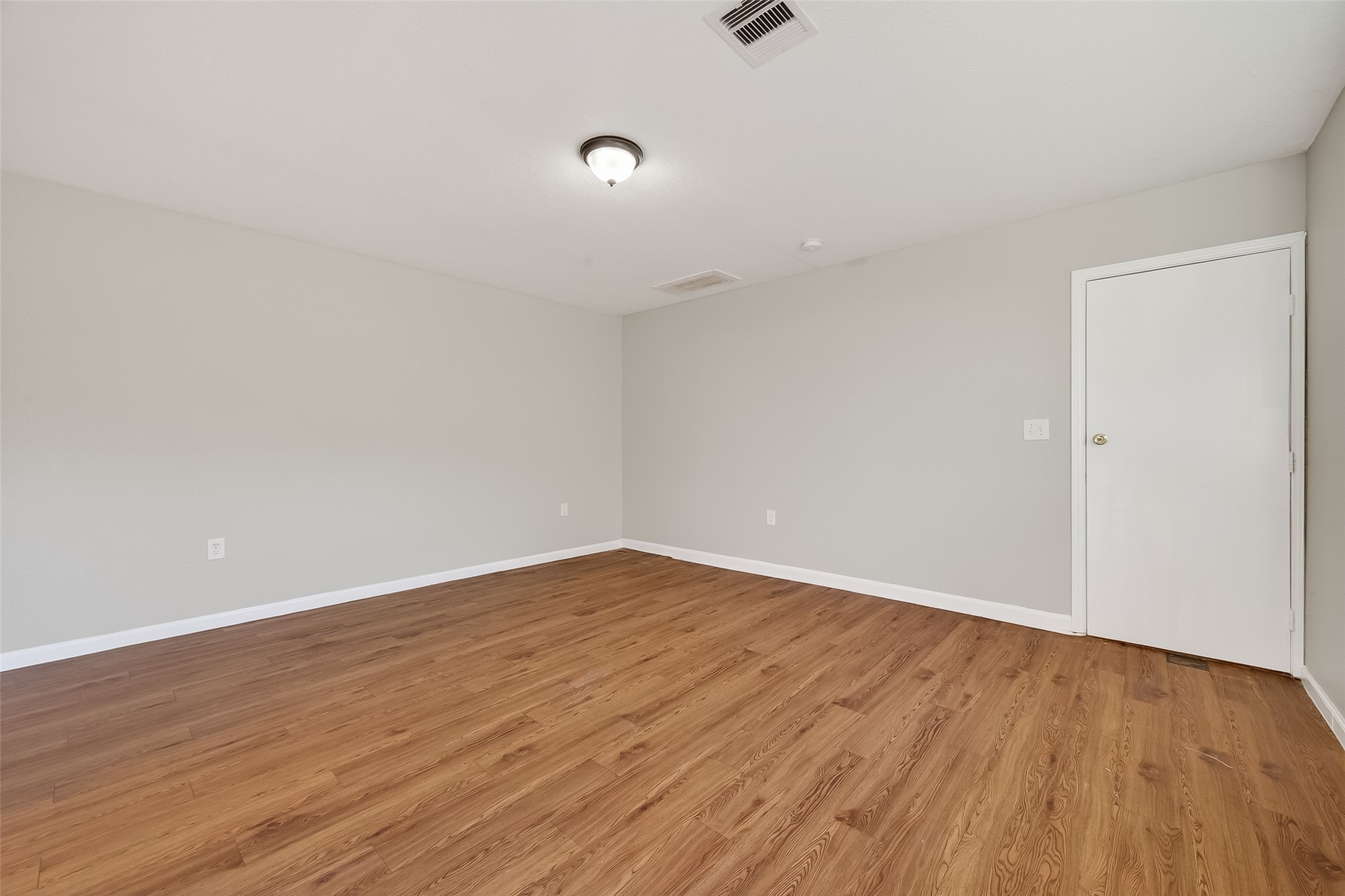 6127 Beldart Street Houston, TX 77033 - Photo 17 of 19