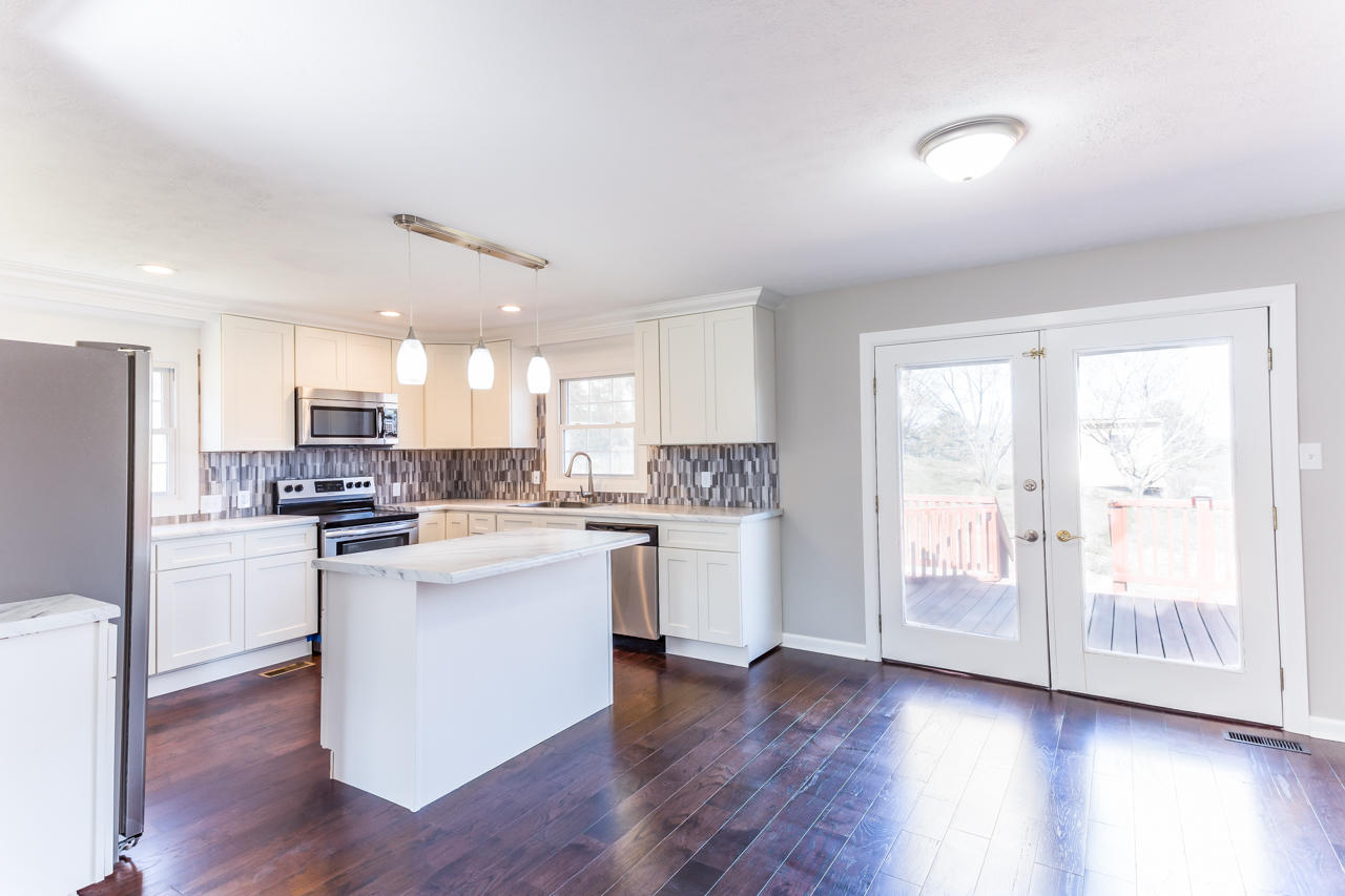 7820 Fersner Road Powell, TN 37849 - Photo 10 of 26 5D3_3546-Edit