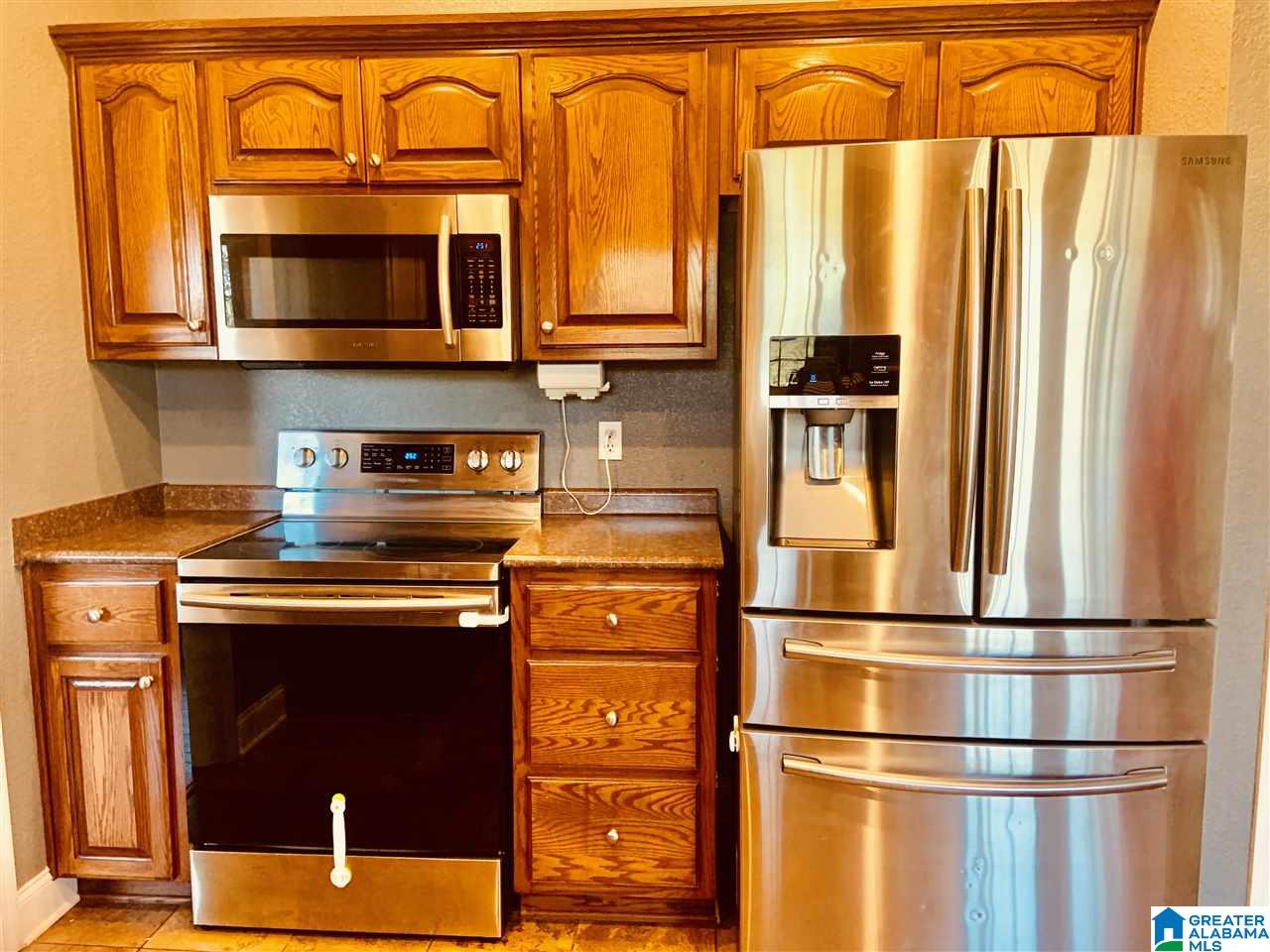 1461 Overlook Point Warrior, AL 35180 - Photo 13 of 49
