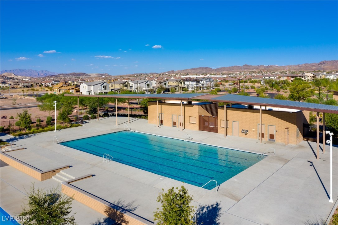 145 Rohan Crst Avenue Henderson, NV 89011 - Photo 6 of 7