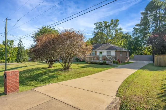 $409,000 | 3815 Barlow Drive, Nashville, TN 37211