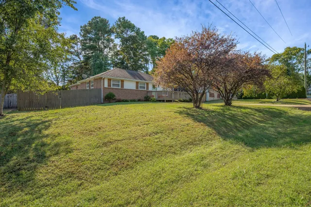 $409,000 | 3815 Barlow Drive, Nashville, TN 37211