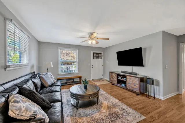 $409,000 | 3815 Barlow Drive, Nashville, TN 37211