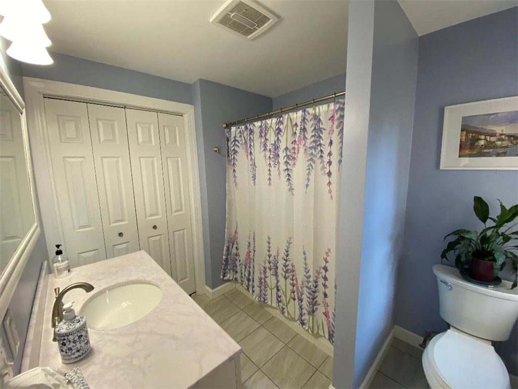 241 West Wrentham Road Cumberland, RI 02864 - Photo 19 of 26