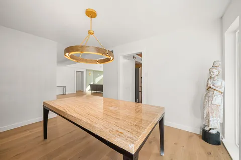 $670,000 | 5747 Jackwood Street, Houston, TX 77096