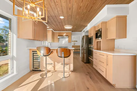 $670,000 | 5747 Jackwood Street, Houston, TX 77096