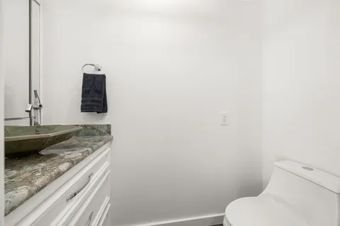 $670,000 | 5747 Jackwood Street, Houston, TX 77096