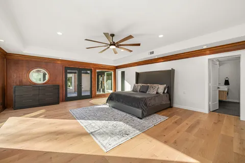 $670,000 | 5747 Jackwood Street, Houston, TX 77096