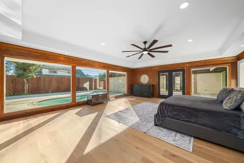 $670,000 | 5747 Jackwood Street, Houston, TX 77096