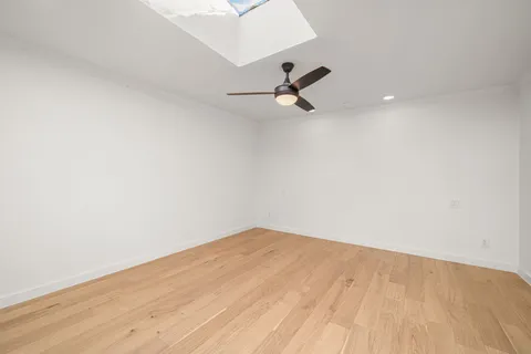 $670,000 | 5747 Jackwood Street, Houston, TX 77096