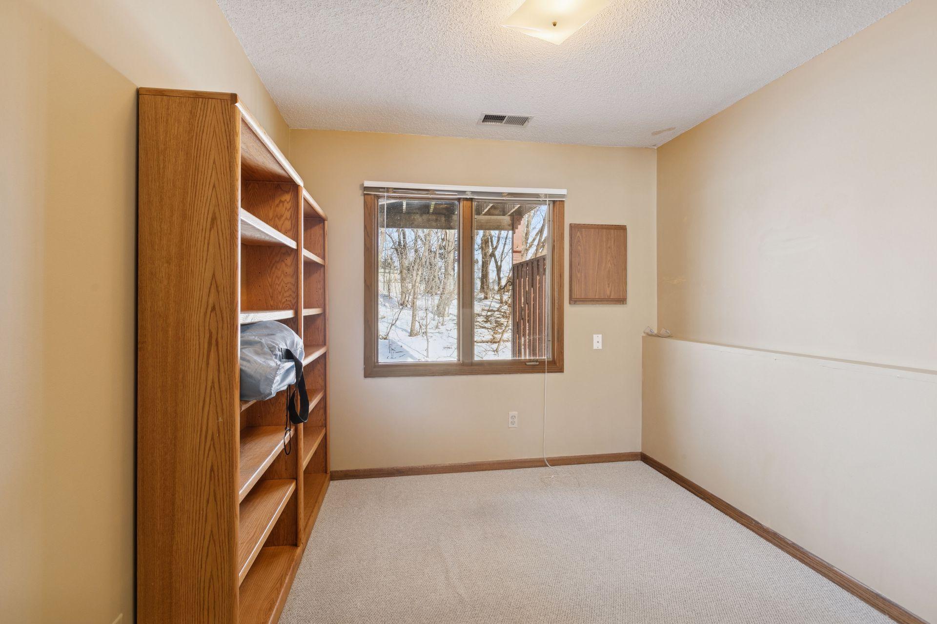 2406 County Rd D West, Unit 4 Roseville, MN 55112 - Photo 16 of 19