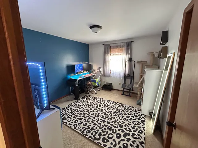 $299,900 | 1961 Hazen Road, Green Bay, WI 54311