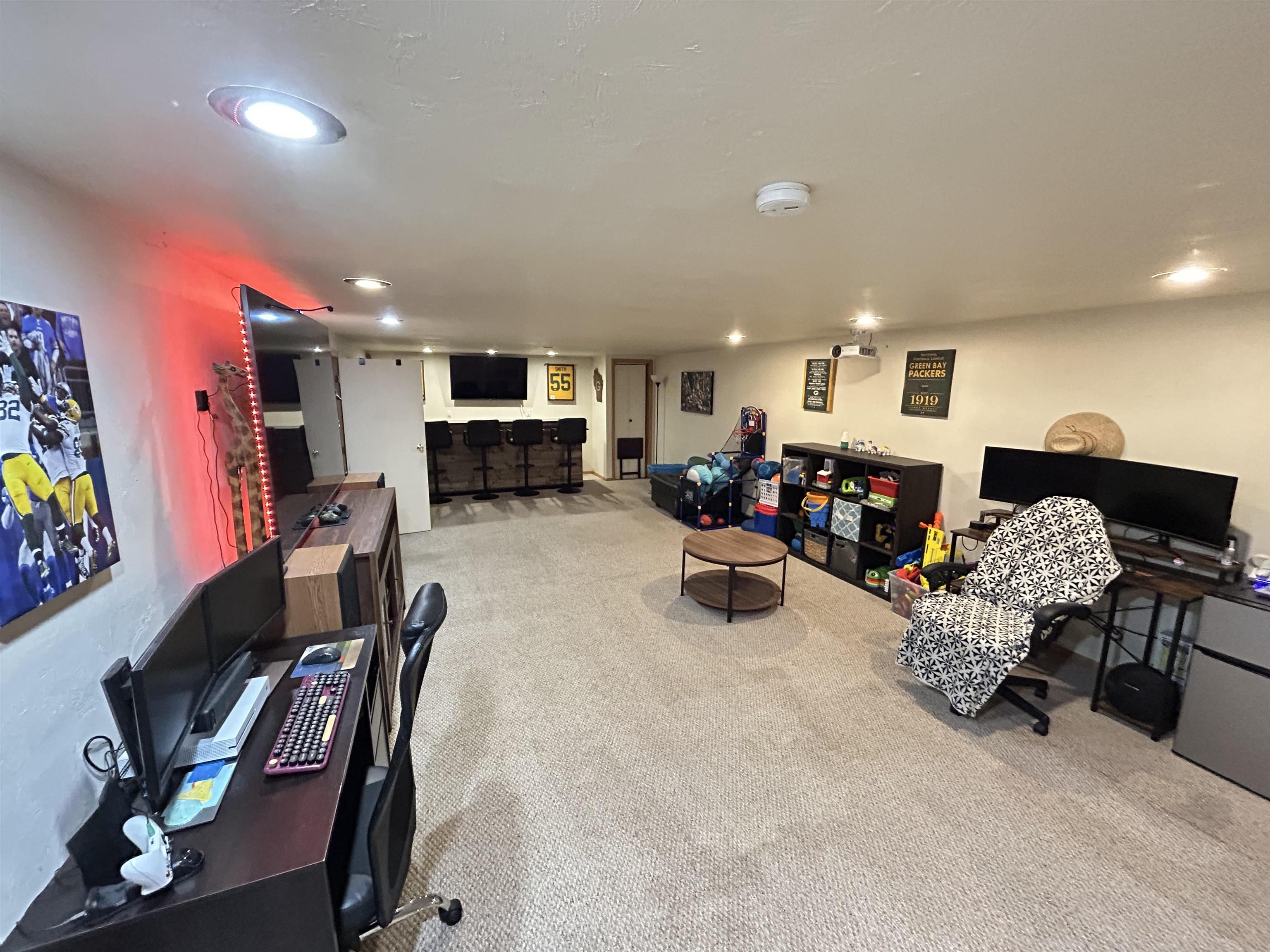 1961 Hazen Road Green Bay, WI 54311 - Photo 23 of 34