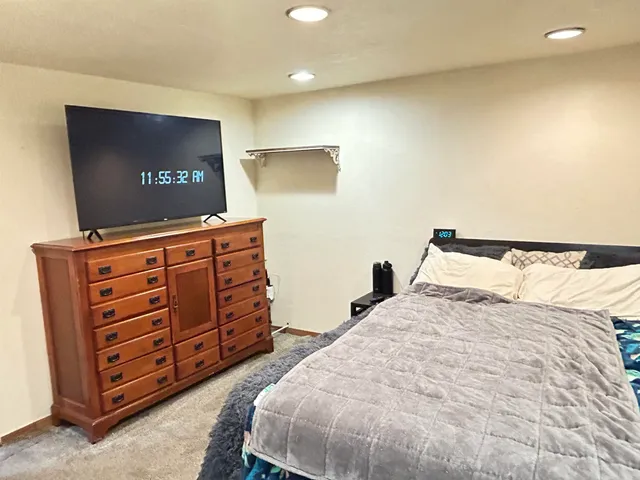 $299,900 | 1961 Hazen Road, Green Bay, WI 54311