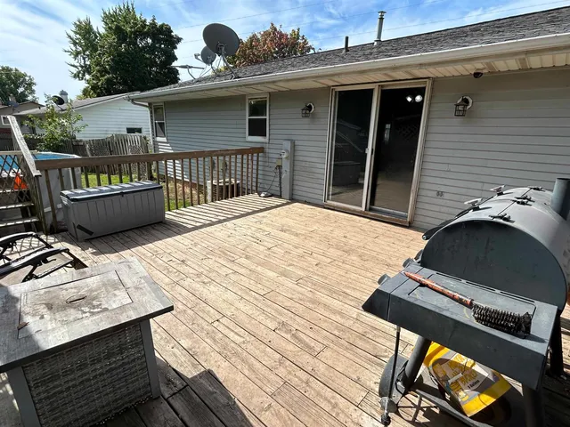 $299,900 | 1961 Hazen Road, Green Bay, WI 54311