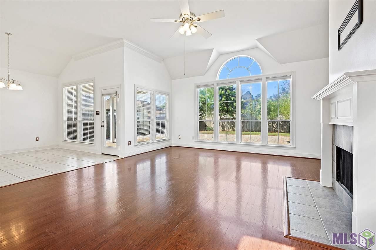 10129 Springdale Avenue Baton Rouge, LA 70810 - Photo 4 of 27