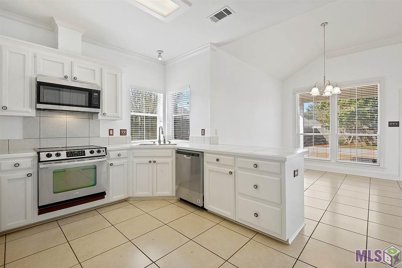 10129 Springdale Avenue Baton Rouge, LA 70810 - Photo 10 of 27