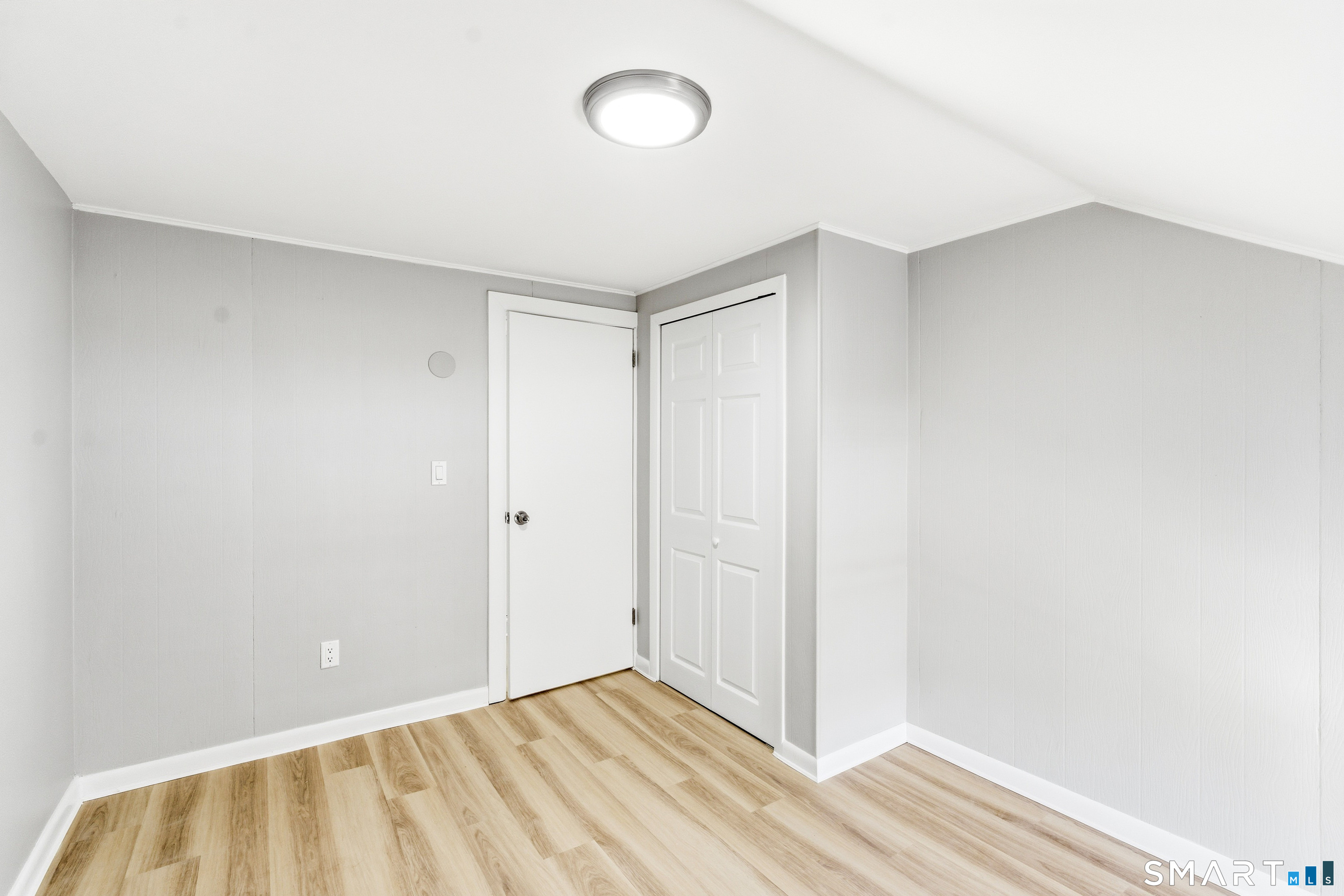 30 South Walnut Street Plainfield, CT 06387 - Photo 11 of 40