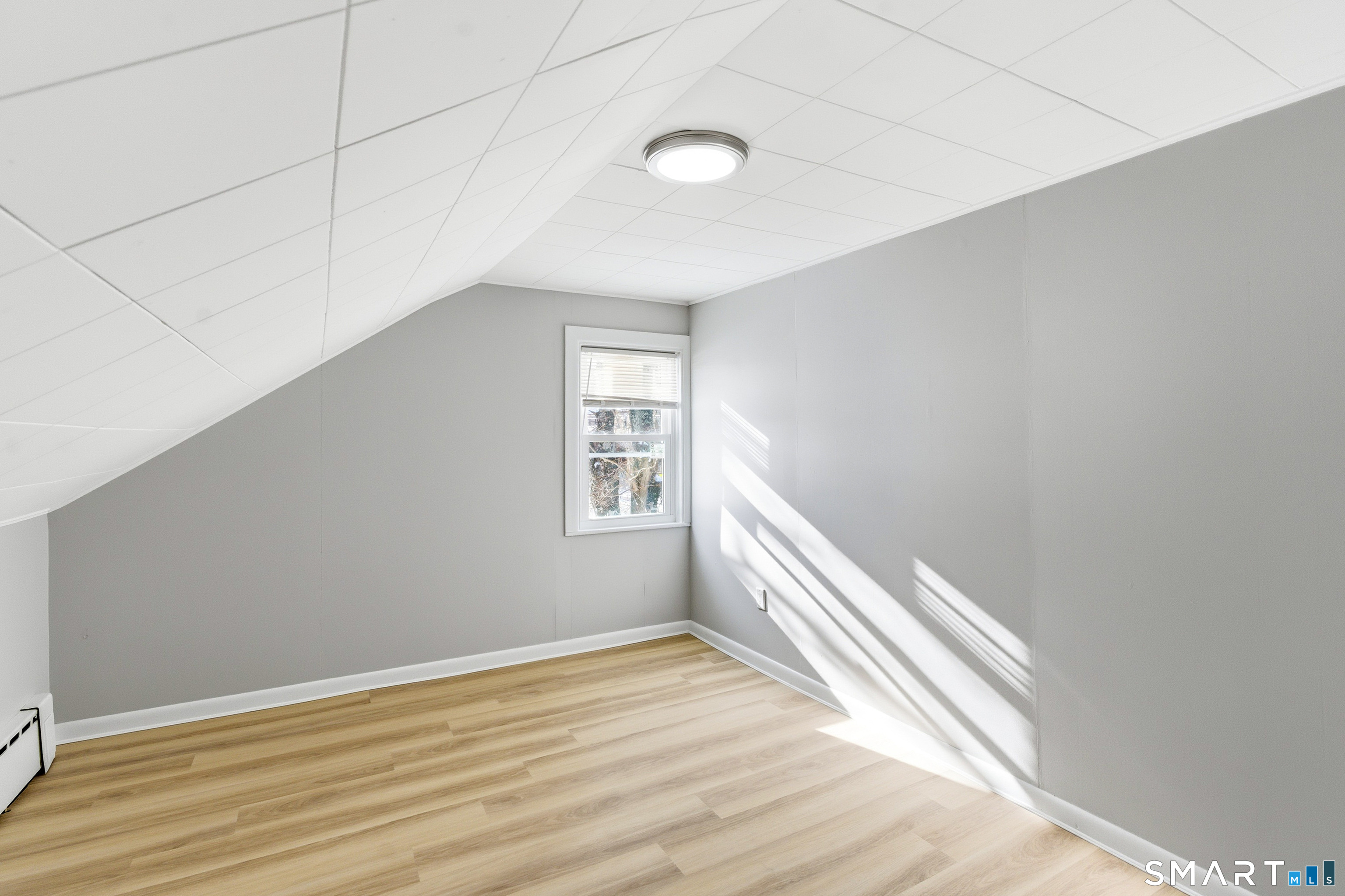 30 South Walnut Street Plainfield, CT 06387 - Photo 16 of 40